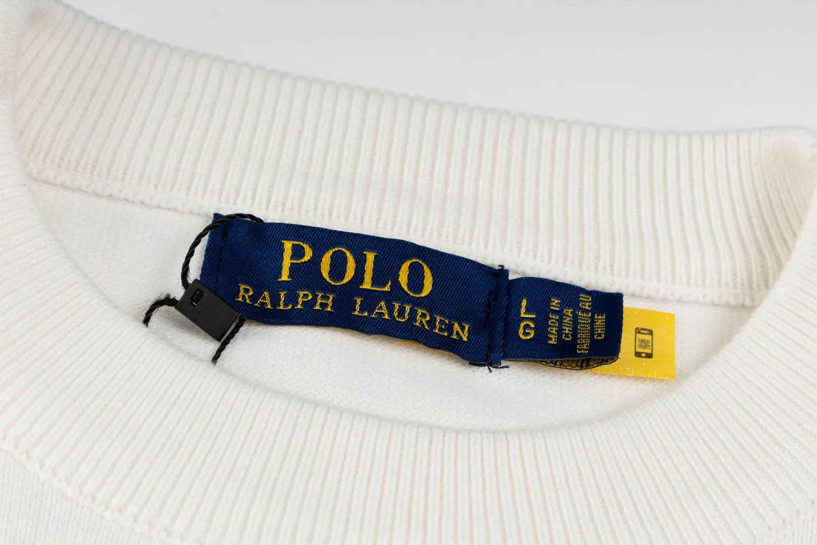 P206 #R80 Ralph Lauren Knitted Pony Embroidered Round Neck Pullover Sweater Official Website Synchronized Same Style for Men and Women Sizes: S-XL Color: White Blue Khaki Army Green Dark Gray Gray Navy Red Label Navy Blue White Label Black White Label Black Red Label Classic Cotton Yarn 100% White Cotton High Quality Goods Classic styles have always been popular! The workmanship details are very good! The simple round neck pullover sweater is always the standard, with classic brand embroidery on the chest! All major stars have the same style! Best for couples. High quality goods! Xinjiang cotton micro-elastic and smooth fabric has excellent quality. Pure cotton is soft and skin-friendly. Size: S M L